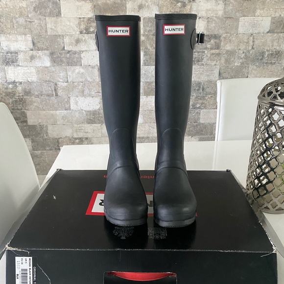 Hunter Original Tall Rain Boot (Black Size 7) - Picture 1 of 4